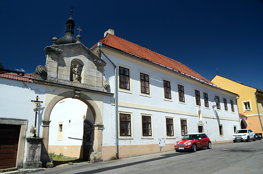 Český Dub - fara