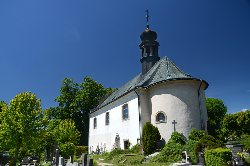Český Dub - kostel Nejsvětější Trojice