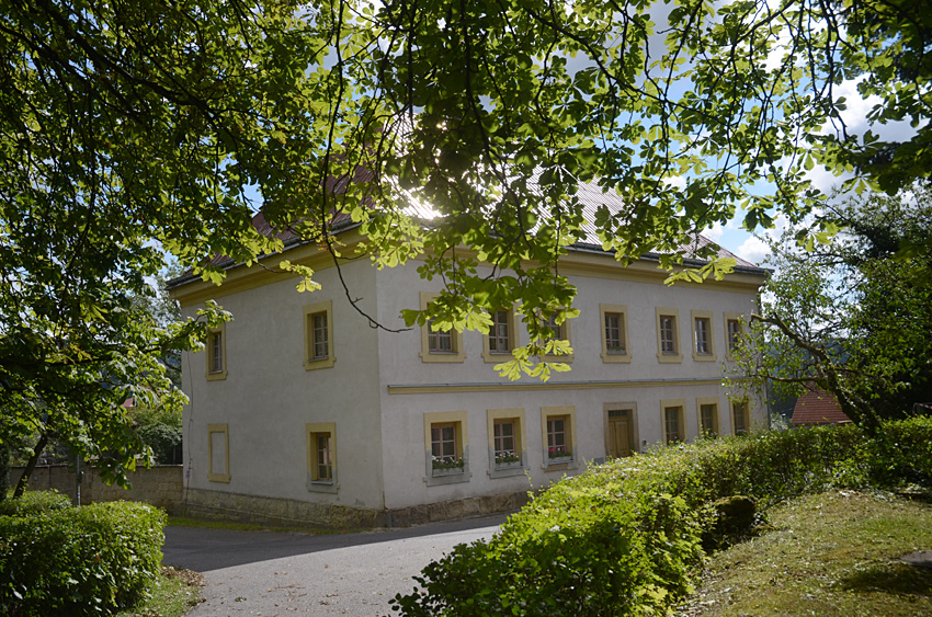 Hodkovice nad Mohelkou - fara