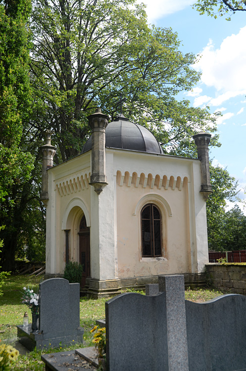 Hodkovice nad Mohelkou - hřbitovní kaple