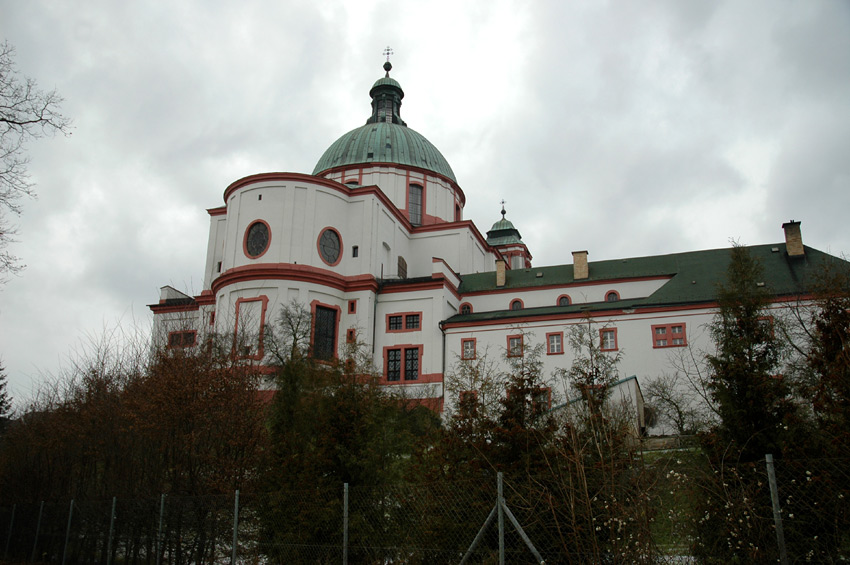 Jablonné v Podještědí - bazilika svatého Vavřince a svaté Zdislavy