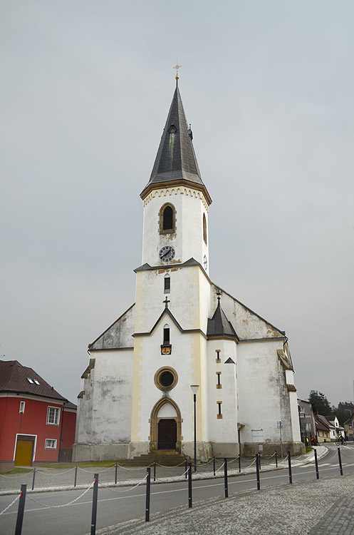 Osečná - kostel svatého Víta