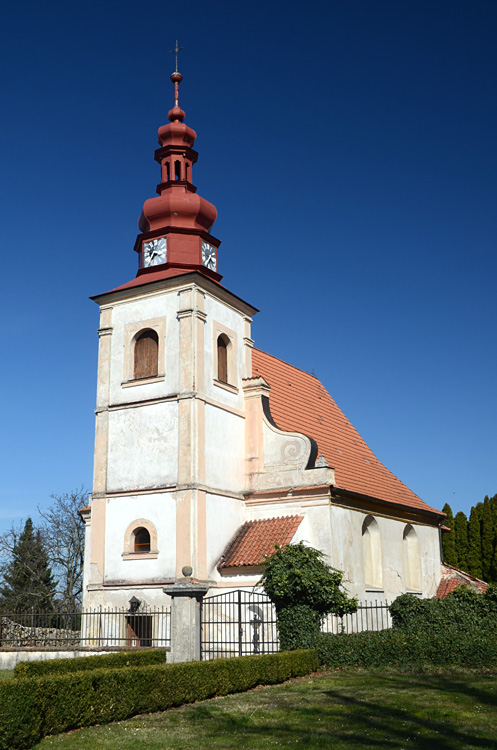 Suchdol - kostel svat Markty Antiochijsk