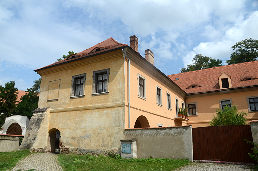 Bílina - fara