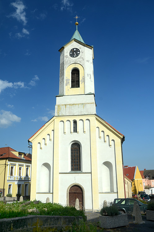 Hrob - kostel svaté Barbory