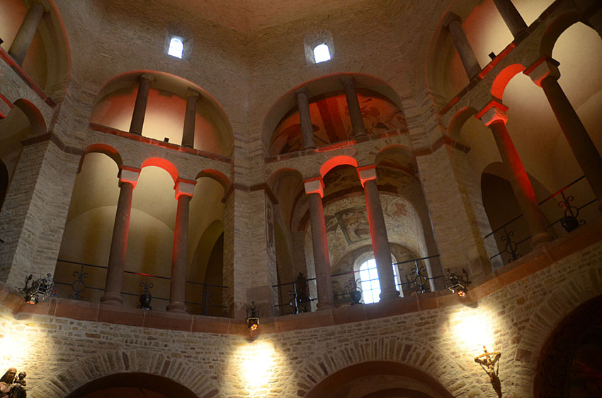 Ottmarsheim - klášterní kostel