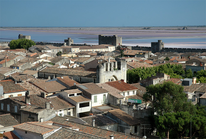 Aigues Mortes - Église Notre Dame des Sablons