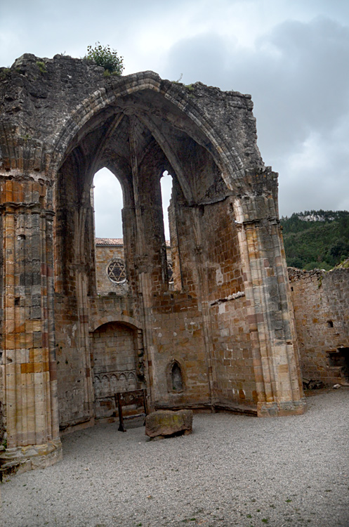Alet-les-Bains - katedrála Saint-Benoit