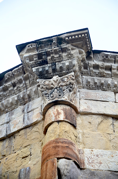 Alet-les-Bains - katedrála Saint-Benoit