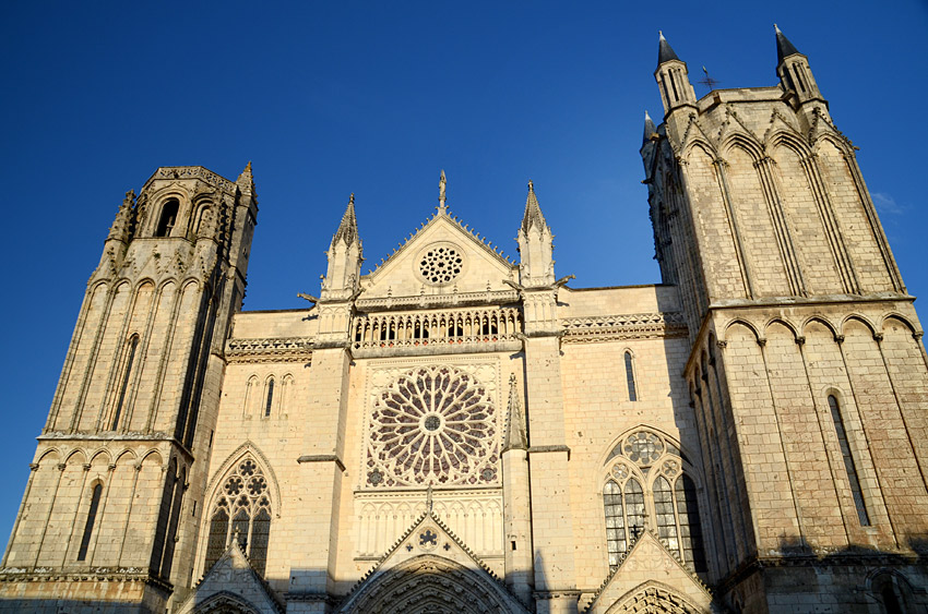 Poitiers - Cathédrale Saint-Pierre